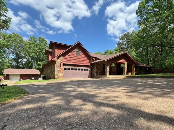 10109 White Oak Ln, Dardanelle, AR 72834