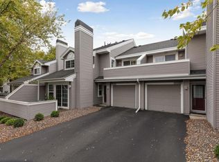 2410 Upland Ln N UNIT F, Plymouth, MN 55447