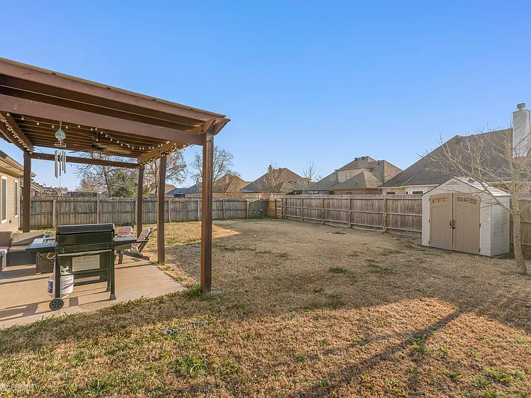 4425 Ellis Ct — Photo 30