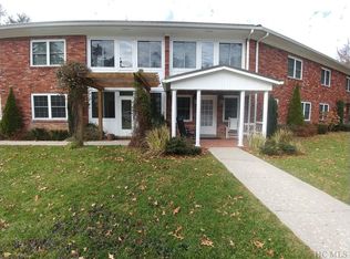 740 Horse Cove Rd APT 11, Highlands, NC 28741