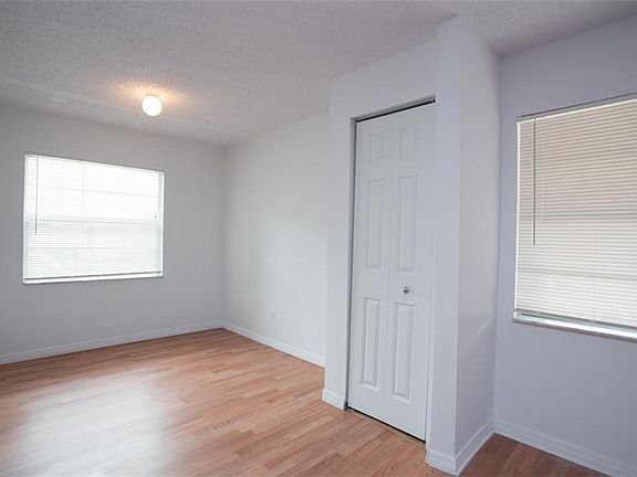 3rd image of 735 Michigan Ct APT 1