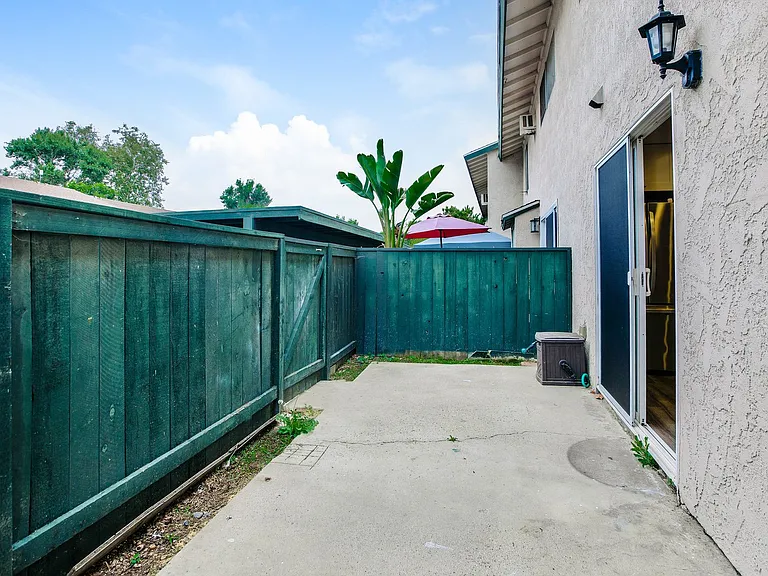23250 Orange Ave #1 — Photo 17