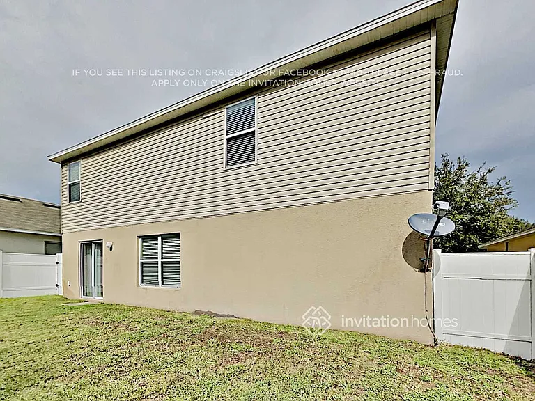 7273 Wakeview Dr — Photo 15
