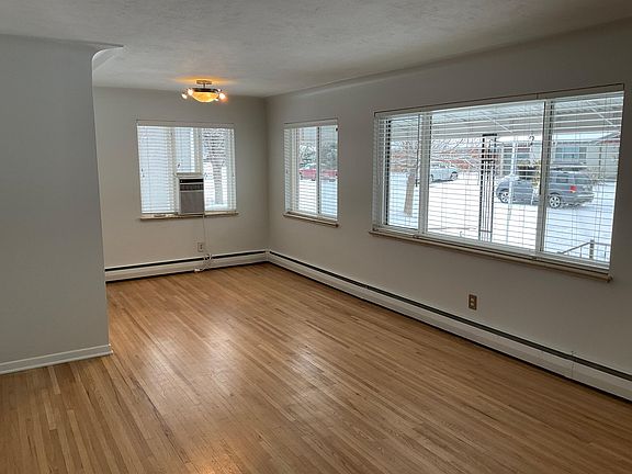 Open, airy living room with A/C