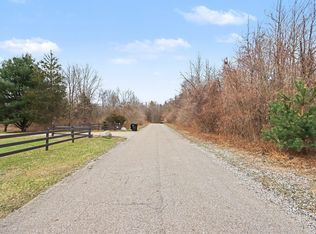 2590 Chase Farm Rd, Fennville, MI 49408