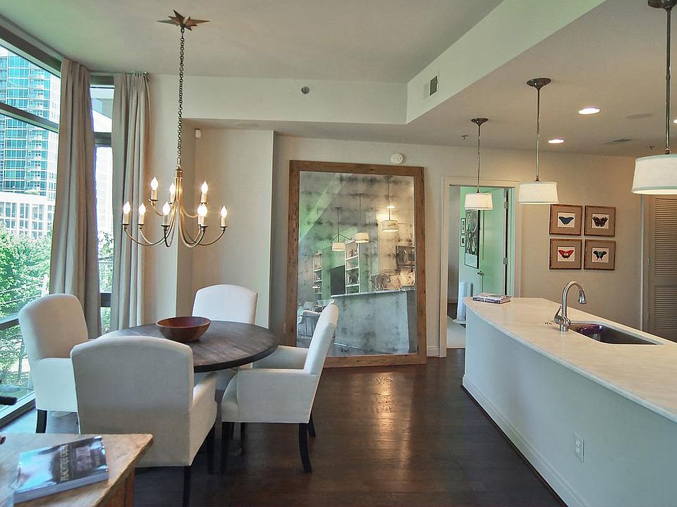 Open Plan Dining Area