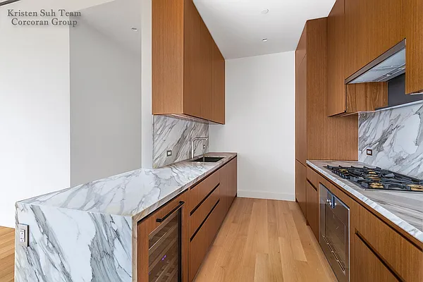 Rented by Corcoran | media 23