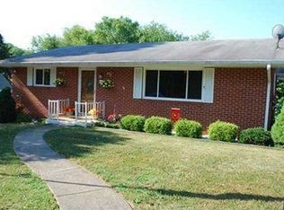 74 Enterprise Rd, Washington, PA 15301