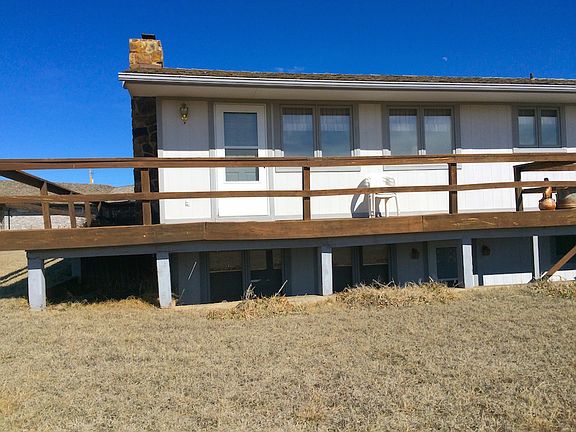 Wrap around porch detail