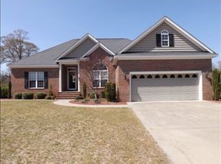 103 Barringer Dr, La Grange, NC 28551
