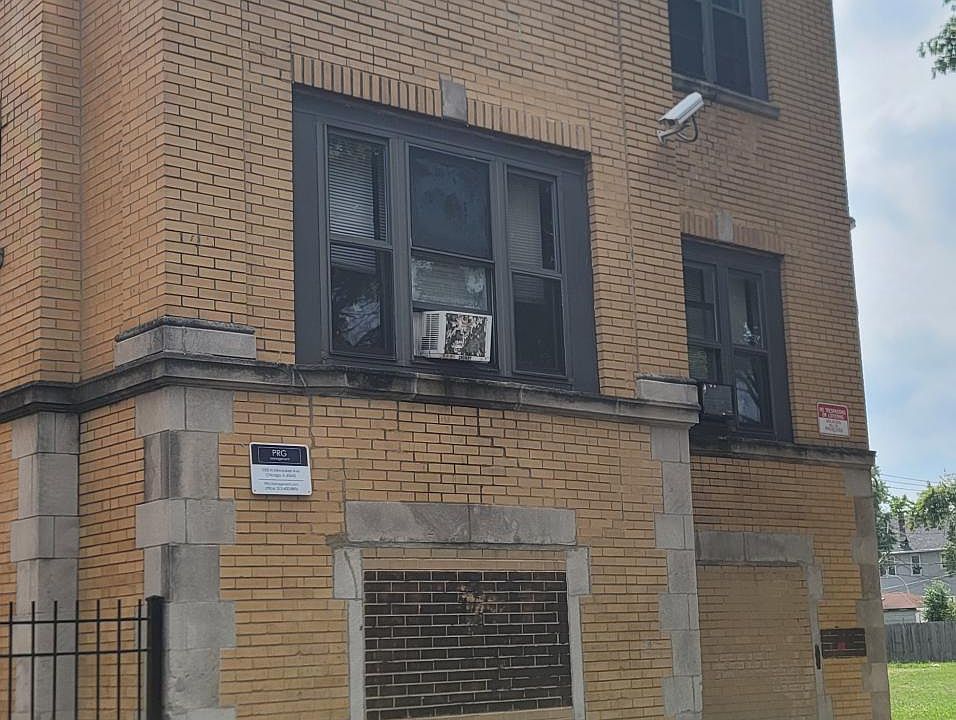 1st image of 4035 W Gladys Ave APT 3