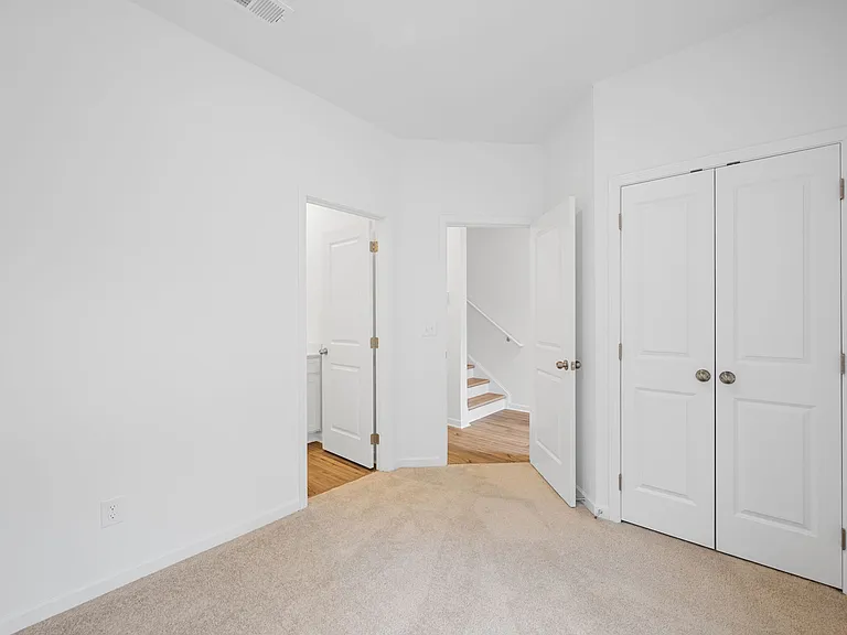 4178 Tillie Cir — Photo 6
