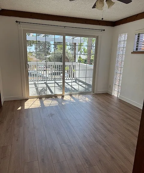406 N Clementine St — Photo 9