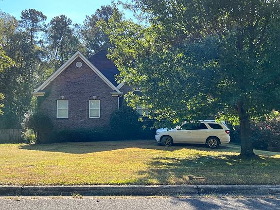 3rd image of 6915 Lexington Oaks Dr
