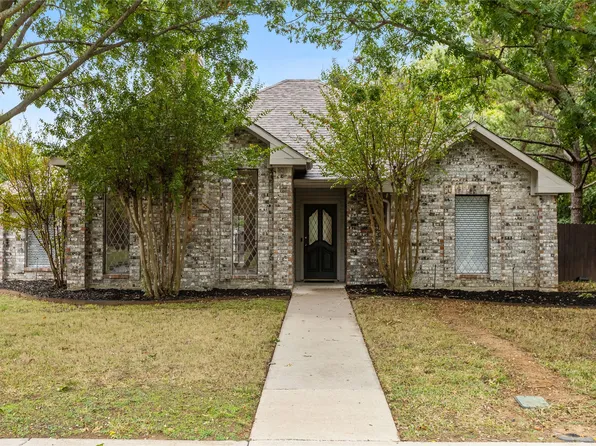 2233 College Pkwy, Flower Mound, TX 75028