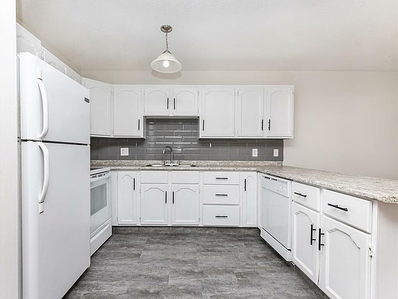 2nd image of 222 V Ave N #220