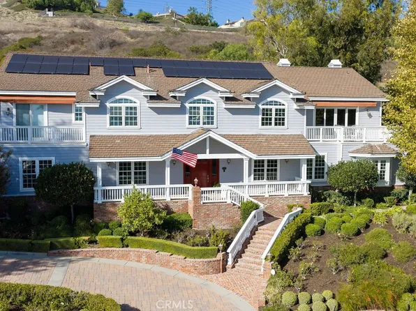 19041 Cerro Villa Dr, Villa Park, CA 92861