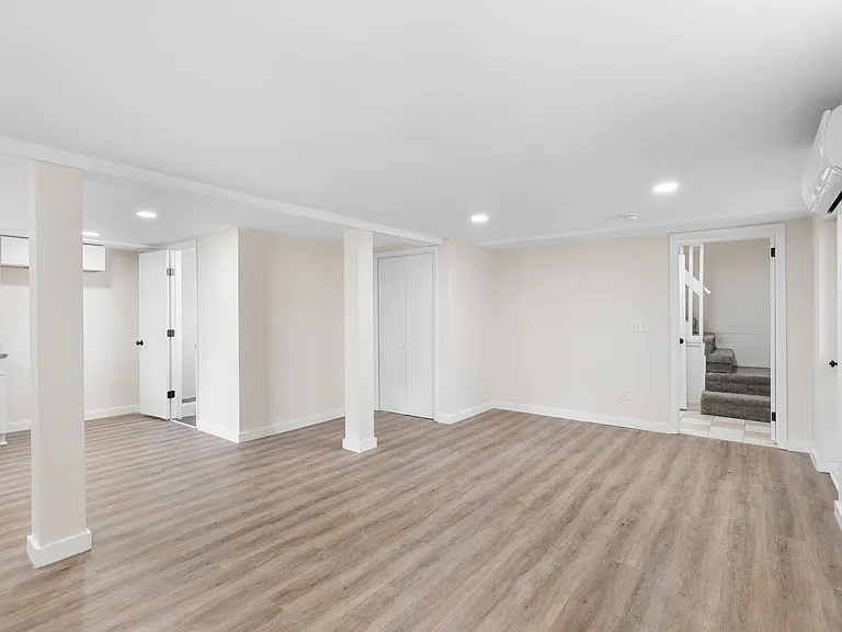 1036 Seymour Ave #A — Photo 27