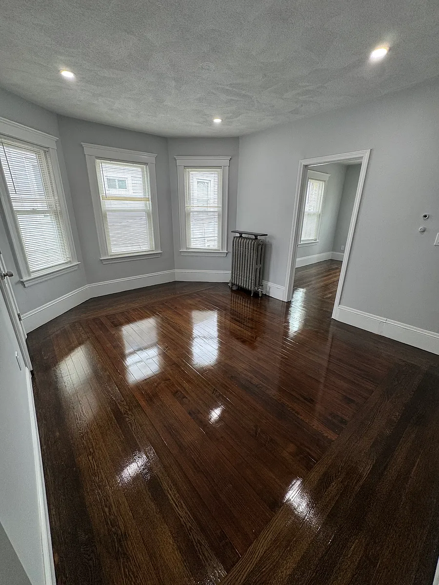 Building Photo - 14 Hamilton Rd #14