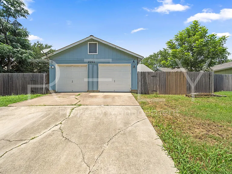8001 W Gate Blvd #A — Photo 36