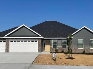 605 Tomahawk Dr, Columbia, MO 65203