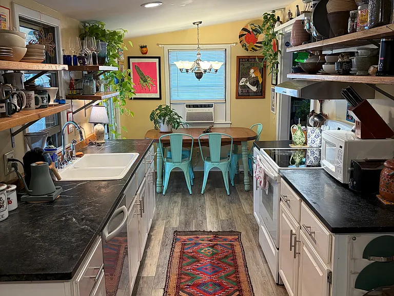 717 Bolling Ave #A — Photo 3