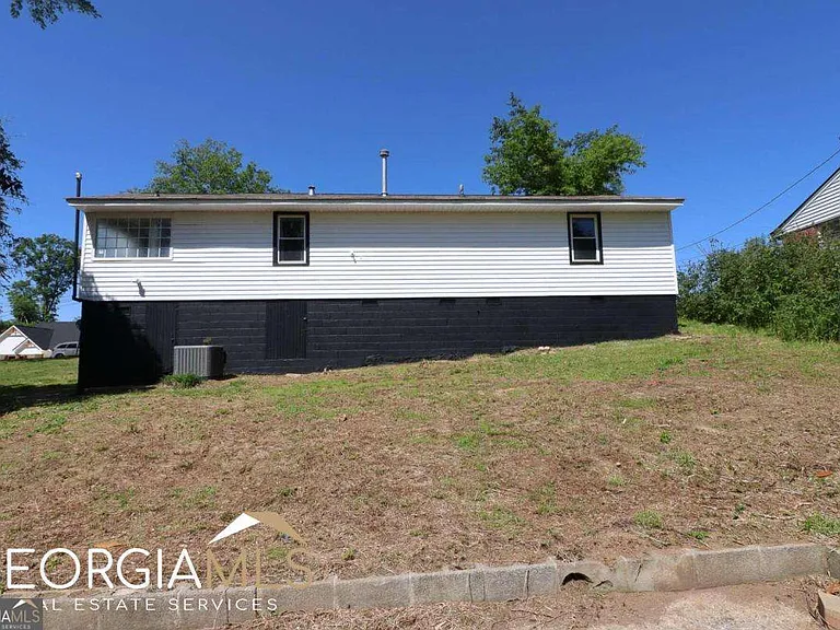 15 Watson Dr — Photo 17