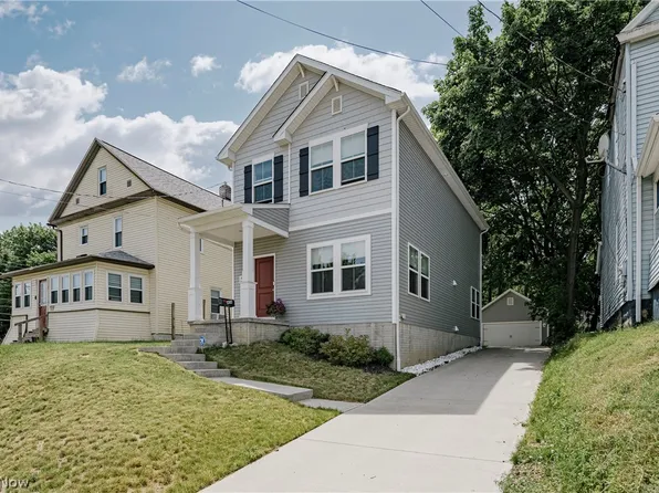 434 Douglas St, Akron, OH 44307