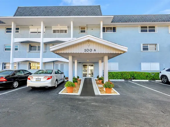 100 Shore Ct APT 207, North Palm Beach, FL 33408