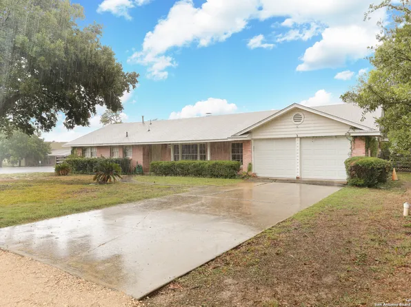 205 Roleto Dr, Castle Hills, TX 78213