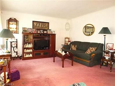 4th image of 959 Chelston Ave