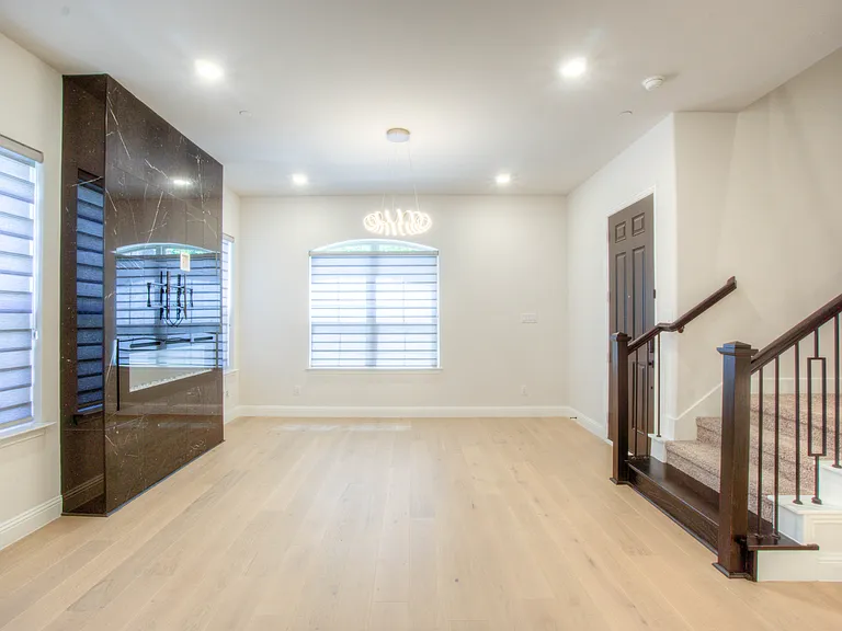 4429 Murphy Ln — Photo 5