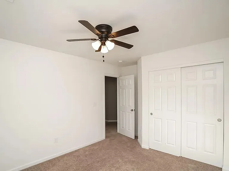 8006 Summerlin Ct — Photo 22