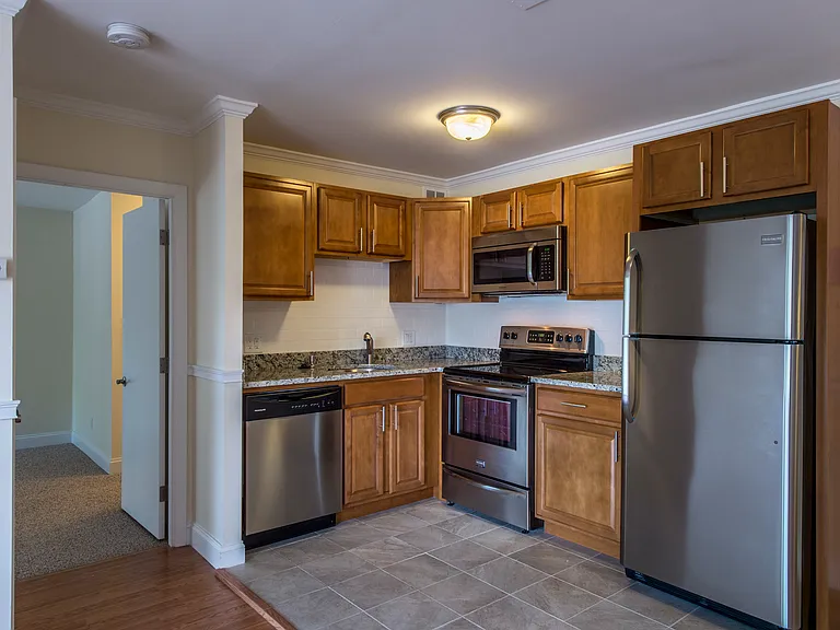Westgate Apartments — Photo 16