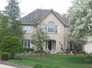 2463 W Branch Ct, Naperville, IL 60565