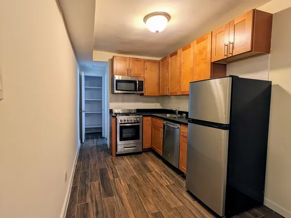 431 East 83rd Street image 1 of 11