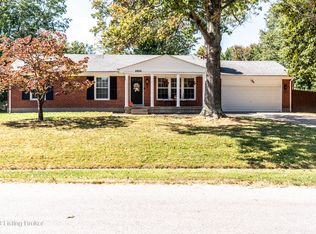 2426 Mahan Dr, Jeffersontown, KY 40299