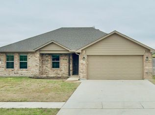 550 Crow Rd, Whitesboro, TX 76273