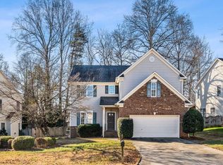 5722 Bayleaf Ln, Greensboro, NC 27455