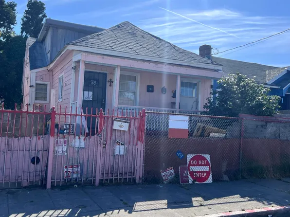 9435 D St, Oakland, CA 94603