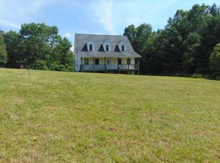 76 Skylark Ln, Nettie, WV 26681
