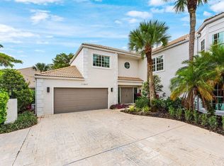 11847 Pebblewood Dr, Wellington, FL 33414