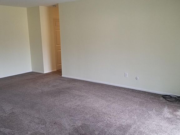 5th image of 309 Presque Isle Blvd APT 204