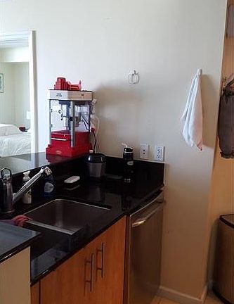 4th image of 7900 Harbor Island Dr APT 508
