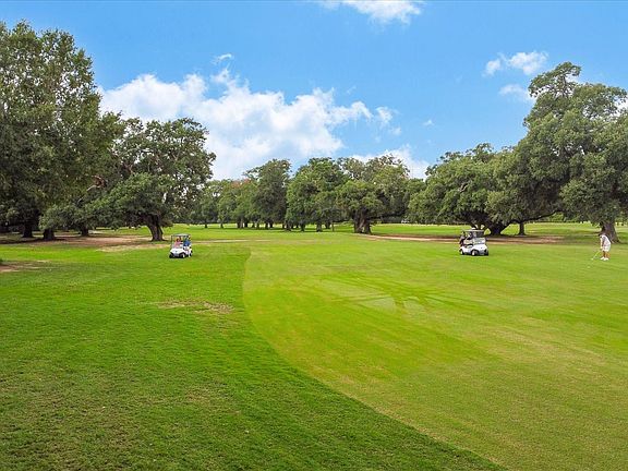 3rd image of 5718 Oakmoss Trl