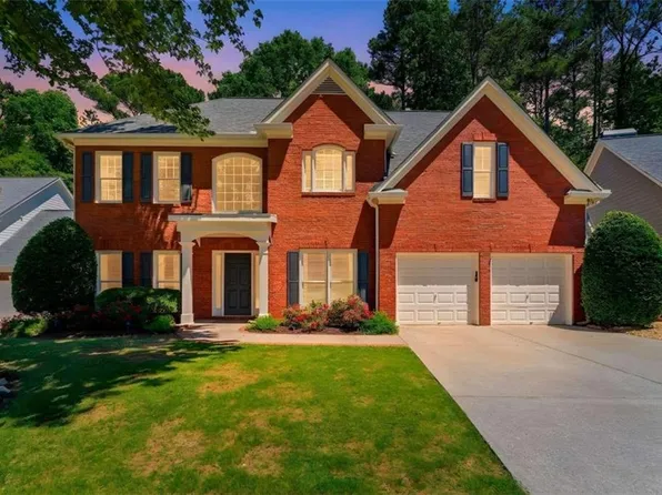 3222 Vickery Dr NE, Marietta, GA 30066