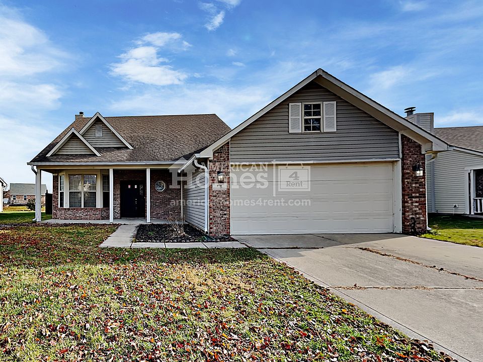 1st image of 975 Saint Charles Pl