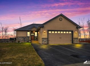 10927 Splendor Loop, Eagle River, AK 99577