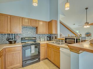 132 Coronet St, Summerville, SC 29483