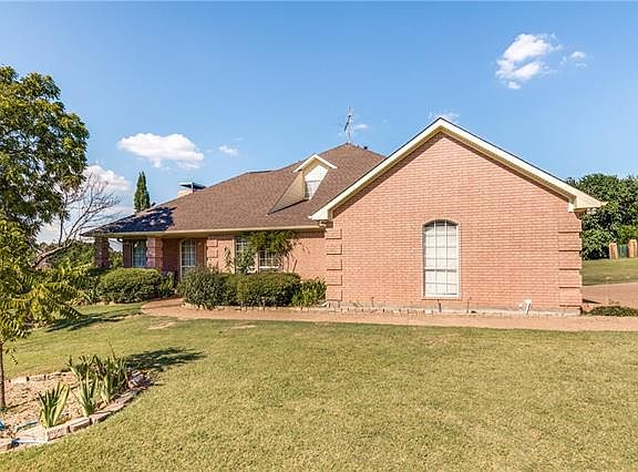 2nd image of 79 Trailridge Dr